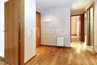 Piso en venta en Les Arenes - La Grípia  Can Montllor en Terrassa