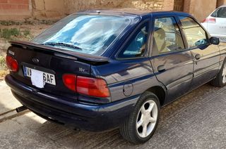 Ford escort 1997
