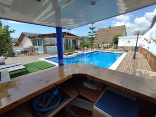 Chalet en venta en Vallirana