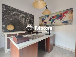 Chalet en venta en Montequinto en Dos Hermanas