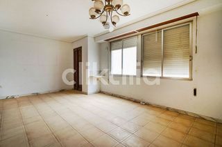Piso en venta en Cariñena - Carinyena en Villarreal