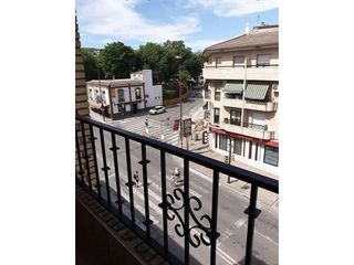 Piso en venta en Lucena