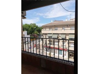 Piso en venta en Lucena