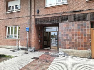 Piso en venta en La Magdalena - Versalles en Avilés