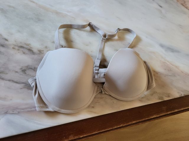 Reggiseno beige taglia 85B