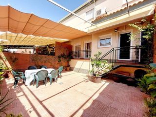 Casa adosada en venta en Avda. Elvas en Badajoz