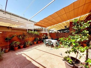 Casa adosada en venta en Avda. Elvas en Badajoz
