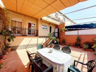 Casa adosada en venta en Avda. Elvas en Badajoz