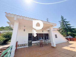Chalet en venta en Cervelló
