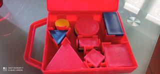 Regoli didattici colorati e figure geometriche