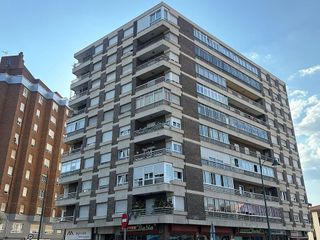 Piso en venta en Crucero - Pinilla en León