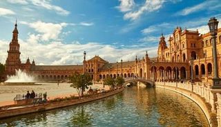Piso en venta en Parque Alcosa - Jardines del Edén en Sevilla