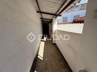 Casa adosada en venta en Ayuntamiento-Barrio Alto en Sanlúcar de Barrameda