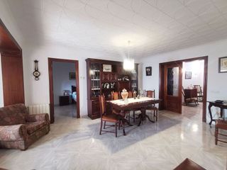 Chalet en venta en Castell (Es)