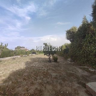 Chalet en venta en Ugena