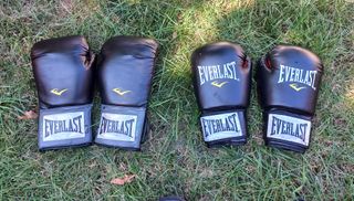 Lote Boxeo/Kick Boxing: Guantes, Casco, Espiniller