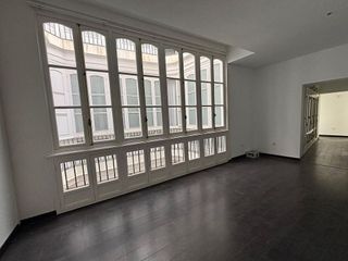 Piso en venta en Ayuntamiento - Catedral en Cádiz