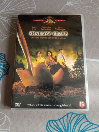 Shallow Grave DVD