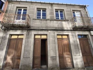 Casa en venta en Lalín