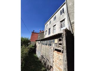 Casa en venta en Lalín