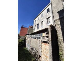 Casa en venta en Lalín