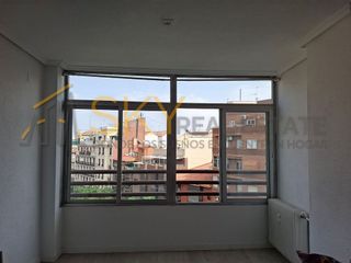 Piso en venta en Bellas Vistas en Madrid