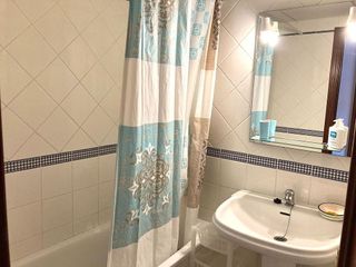 Piso en venta en Santa Rosa - Valdeolleros en Córdoba