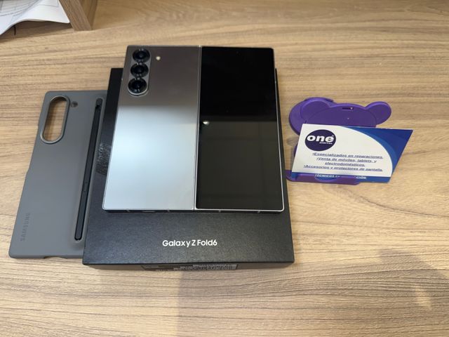Samsung Galaxy Z Fold6 256GB Plata