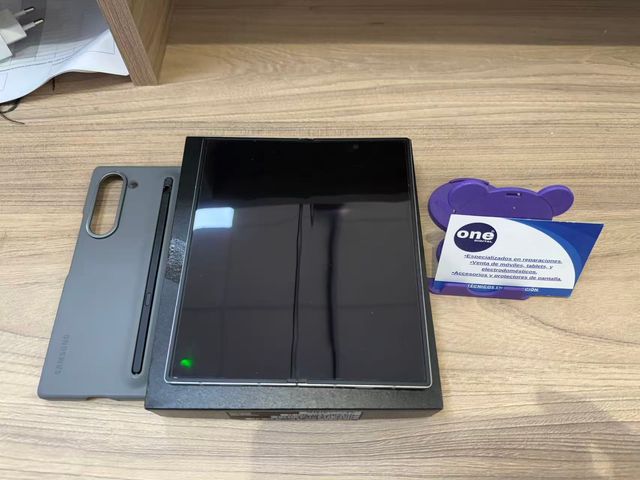 Samsung Galaxy Z Fold6 256GB Plata