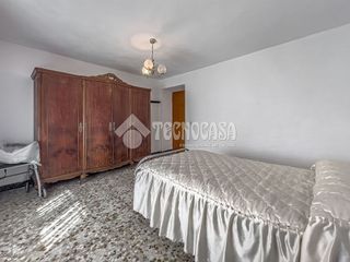 Casa adosada en venta en Consuegra