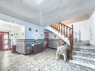 Casa adosada en venta en Consuegra