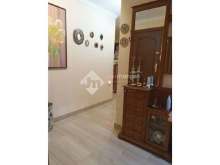 Piso en venta en Lucena