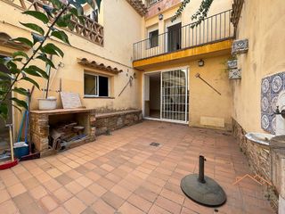 Casa adosada en venta en L'Eixample en Sant Feliu de Guíxols