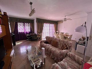 Casa adosada en venta en Loeches