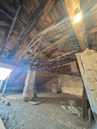 Casa adosada en venta en Baeza