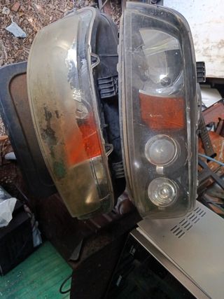 Fanali anteriori Fiat Punto II serie
