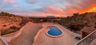 Casa rural en venta en Albatera