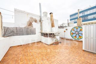 Chalet en venta en Arenales - Lugo - Avenida Marítima en Palmas de Gran Canaria(Las)