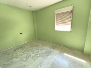 Casa adosada en venta en Iznalloz