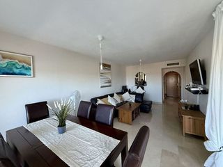 Piso en venta en Calahonda en Mijas