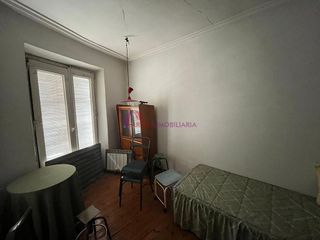 Piso en venta en Plaza España - Villa Pilar - Reyes Católicos - Vadillos en Burgos