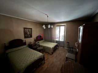 Piso en venta en Plaza España - Villa Pilar - Reyes Católicos - Vadillos en Burgos