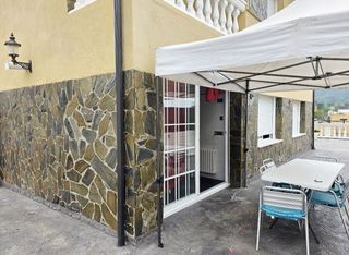 Chalet en venta en Sant Fost de Campsentelles