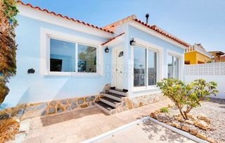 Casa en venta en Nueva Torrevieja - Aguas Nuevas en Torrevieja
