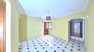 Piso en venta en Avda. Alemania - Italia en Villarreal