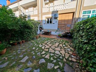 Casa adosada en venta en Estación-Manantiales en Guadalajara
