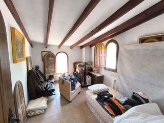 Chalet en venta en Novelda
