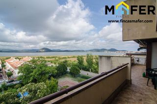 Piso en venta en Laredo