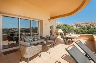 Piso en venta en Elviria en Marbella