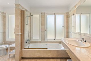 Piso en venta en Elviria en Marbella